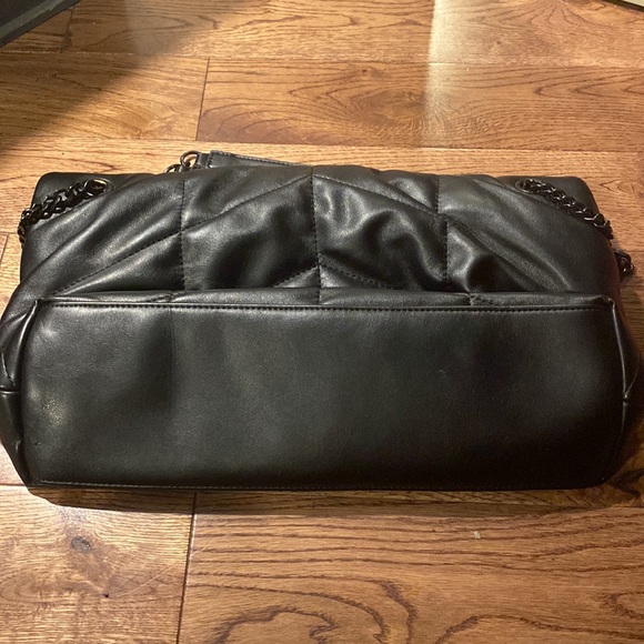 YSL - Lou Lou - Picture 7 of 12